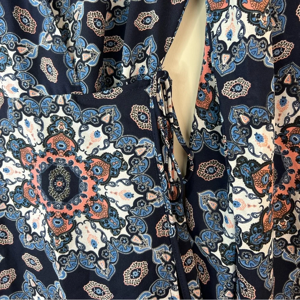 Altar’d State Navy Floral Wrap Dress, Small - Picture 6 of 8